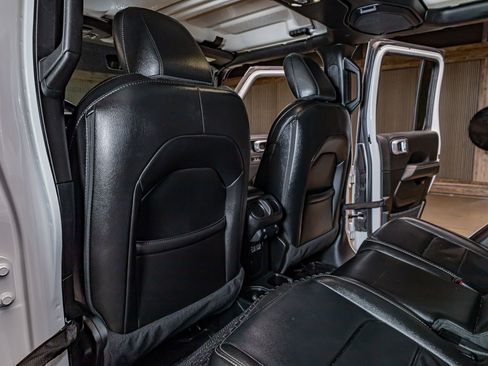 Used 2022 Jeep Gladiator Overland w/ Popular Equipment Package image 26