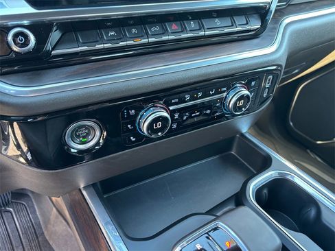 Certified 2023 GMC Sierra 1500 SLT image 21