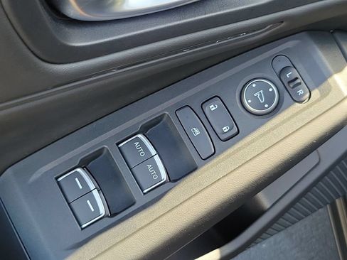 Certified 2024 Honda Accord EX image 19