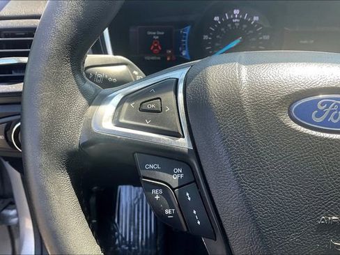 Certified 2019 Ford Fusion Energi Titanium image 18