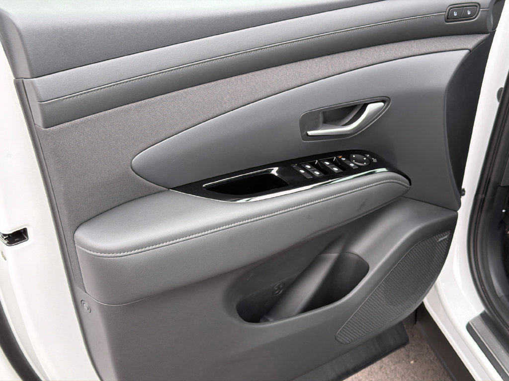 New 2026 Hyundai Tucson Limited AWD/4WD image 11