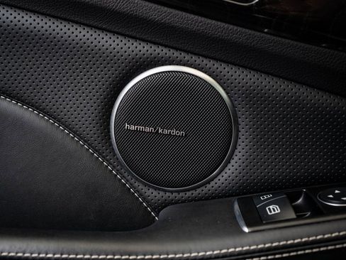 Used 2017 Mercedes-Benz SLC 43 AMG image 26