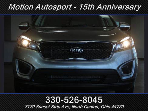 Used 2016 Kia Sorento LX w/ LX Convenience Package image 41