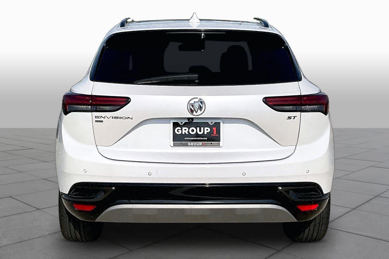 Used 2023 Buick Envision Essence w/ Sport Touring Package AWD/4WD image 9