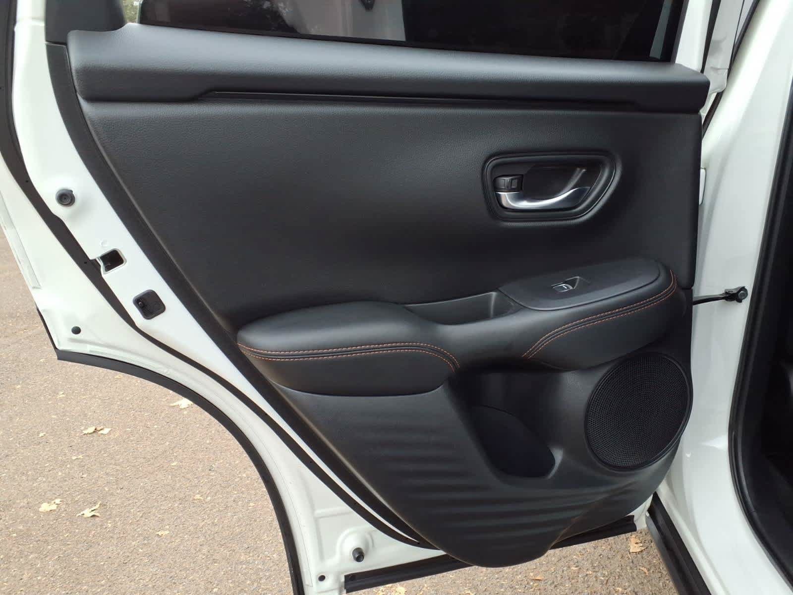 Used 2024 Honda HR-V Sport image 6