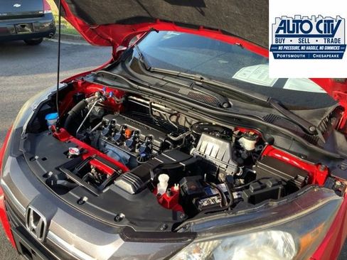 Used 2016 Honda HR-V LX image 12