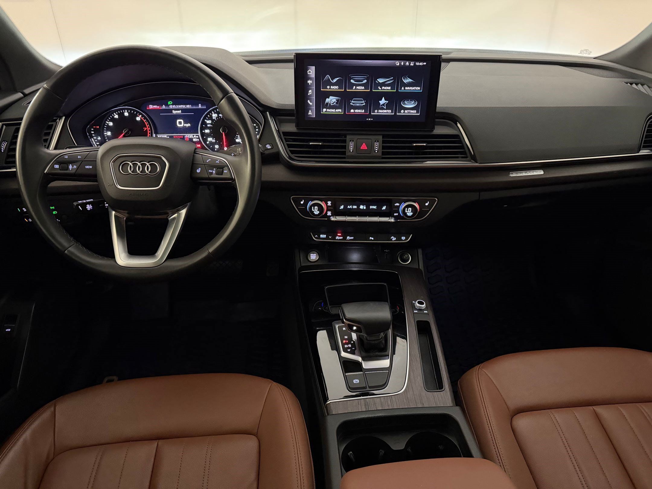 Used 2023 Audi Q5 2.0T Premium w/ Convenience Package AWD/4WD image 16
