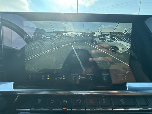 Used 2026 Chevrolet Silverado 2500 High Country w/ High Country Premium Package image 30