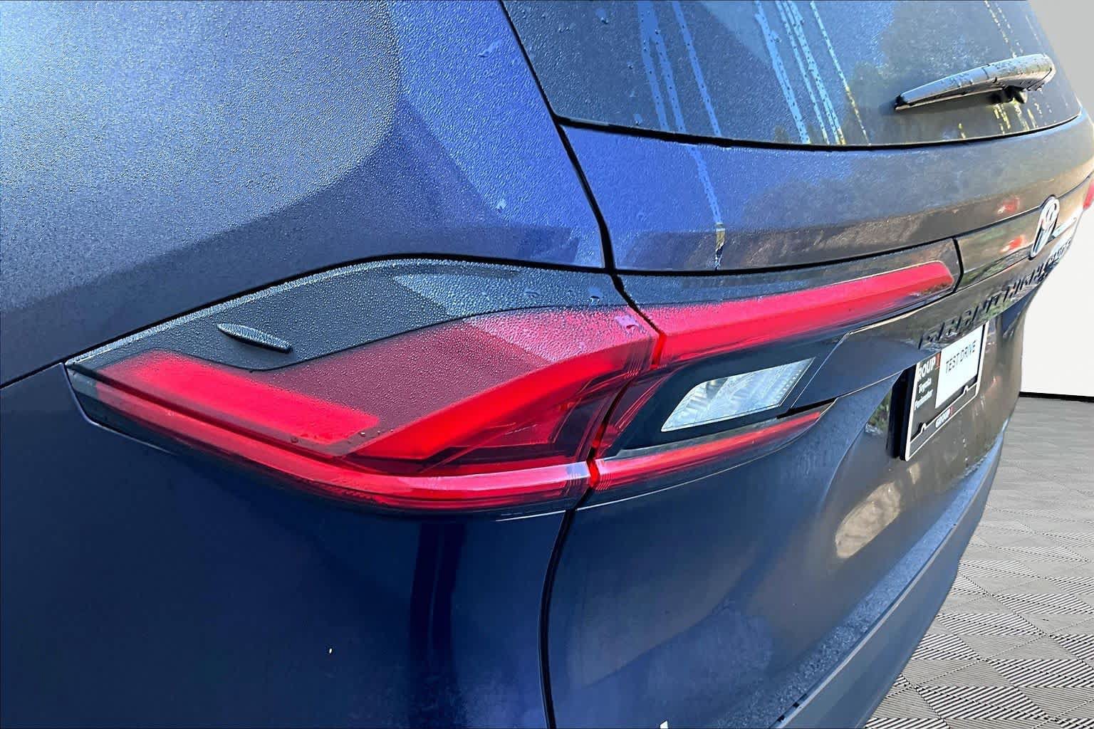 Used 2025 Toyota Grand Highlander FWD image 29
