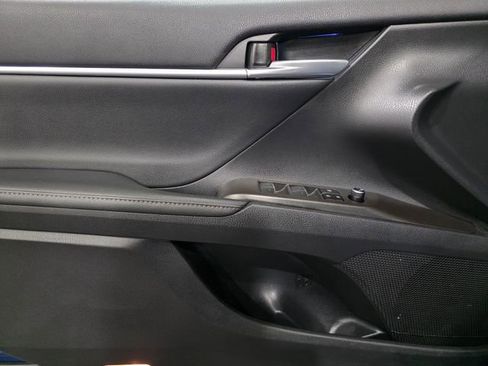 Used 2024 Toyota Camry XLE image 10