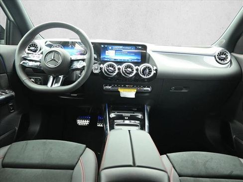 Certified 2026 Mercedes-Benz GLA 250 4MATIC image 21
