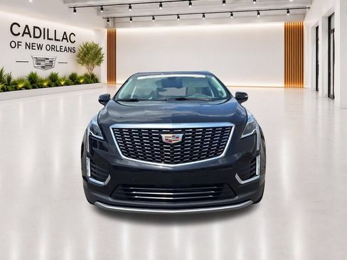 Certified 2023 Cadillac XT5 Premium Luxury w/ Technology Package AWD/4WD image 9