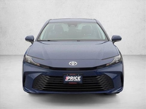 Used 2025 Toyota Camry LE w/ Convenience Package AWD/4WD image 2