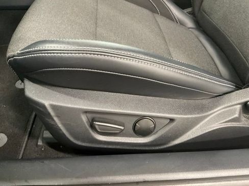 Used 2024 Ford Mustang Coupe RWD image 23