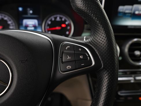 Used 2016 Mercedes-Benz GLC 300 4MATIC image 29