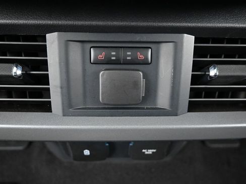 Used 2024 Ford F150 Lightning Lariat image 33