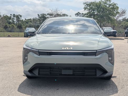 Certified 2026 Kia K4 LXS image 3