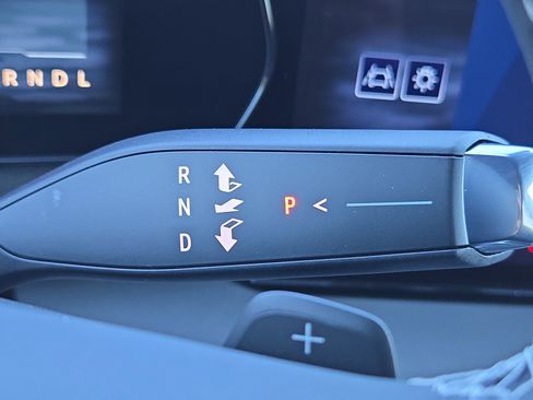 New 2026 Chevrolet Traverse LT w/ Sun and Wheel Package image 33