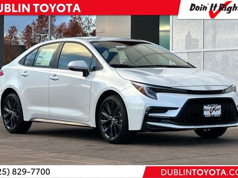 New 2026 Toyota Corolla SE image 1