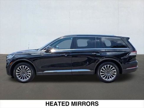 Certified 2024 Lincoln Aviator Reserve AWD/4WD image 2