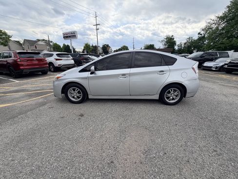 Used 2011 Toyota Prius Three FWD image 24