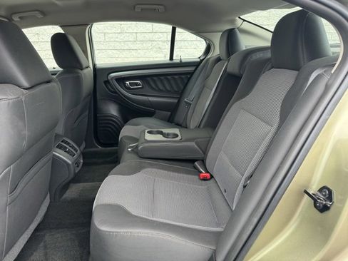 Used 2012 Ford Taurus SEL image 22
