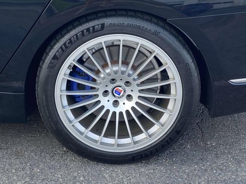 Used 2017 BMW ALPINA B7 xDrive AWD/4WD image 10
