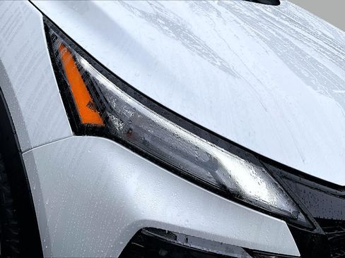 New 2026 Nissan Rogue SV AWD/4WD image 13