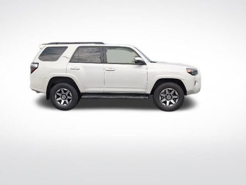 Used 2024 Toyota 4Runner TRD Off-Road image 4