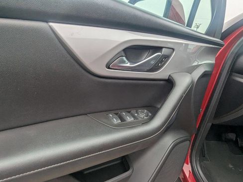 Used 2022 Chevrolet Blazer LT image 12