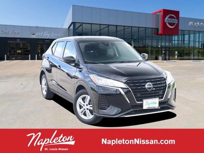 Used 2025 Nissan Kicks Play S