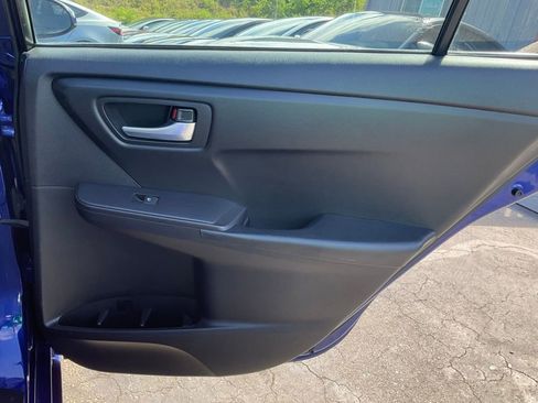 Used 2015 Toyota Camry SE image 60