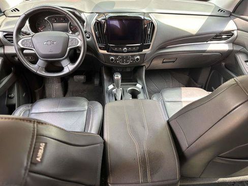 Used 2020 Chevrolet Traverse RS w/ LPO, Floor Liner Package AWD/4WD image 18