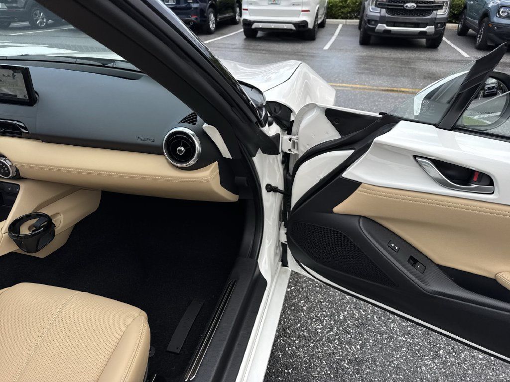 New 2026 MAZDA MX-5 Miata Grand Touring RWD image 21