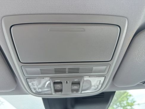 Used 2018 Honda CR-V EX image 35