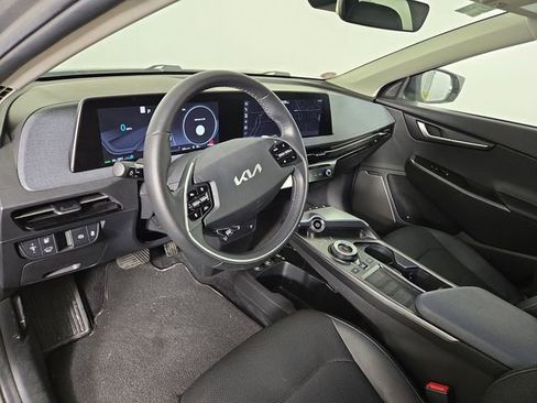 Certified 2022 Kia EV6 Wind w/ Wind Technology Package image 16
