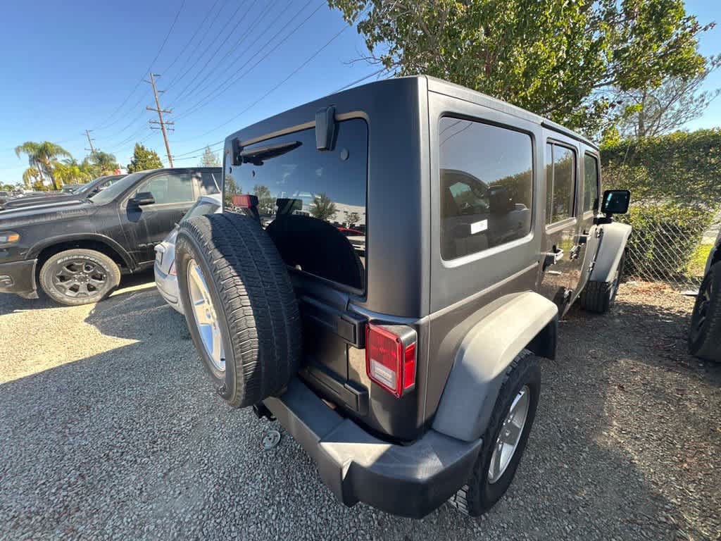 Used 2018 Jeep Wrangler Unlimited Sport S AWD/4WD image 3