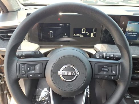 New 2026 Nissan Kicks SV w/ SV Premium Package AWD/4WD image 22