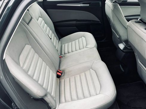 Used 2014 Ford Fusion S FWD image 22