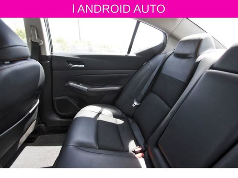 Used 2021 Nissan Altima 2.5 SR w/ SR Premium Package image 12