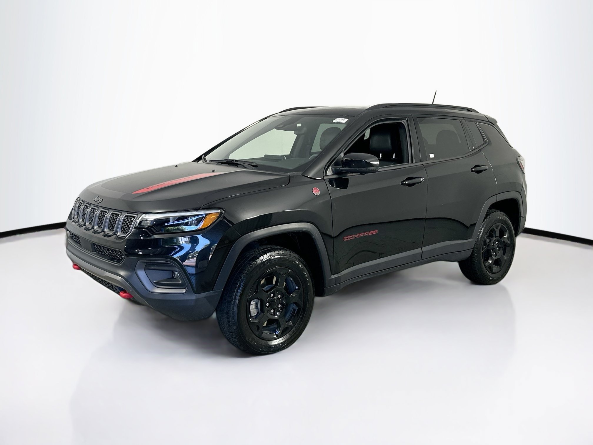 Used 2023 Jeep Compass Trailhawk w/ Trailhawk Elite Group AWD/4WD image 1