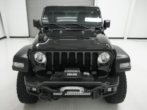 Used 2021 Jeep Wrangler Unlimited Sport AWD/4WD image 2