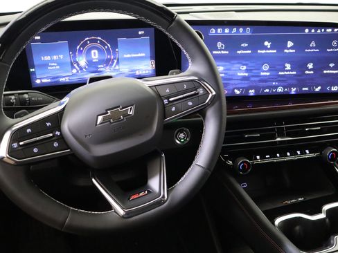 New 2026 Chevrolet Traverse Z71 w/ Enhanced Driving Package AWD/4WD image 25