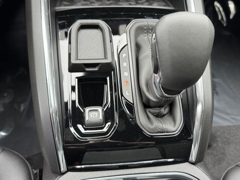 New 2026 GMC Canyon Elevation w/ Convenience Package image 23