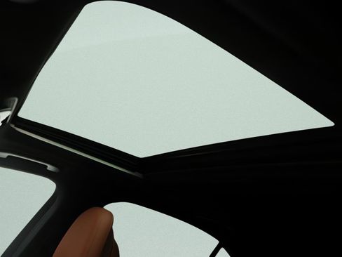 Certified 2023 Mercedes-Benz C 300 Sedan image 24