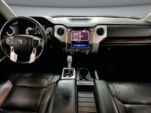Used 2021 Toyota Tundra Limited w/ Limited Premium Package AWD/4WD image 8
