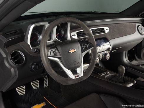 Used 2015 Chevrolet Camaro Z/28 image 18