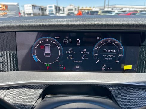 Used 2026 Volkswagen Tiguan S FWD image 11