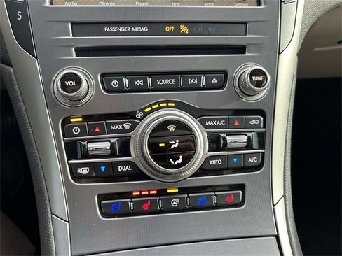 Used 2017 Lincoln MKZ Reserve w/ Technology Package image 15