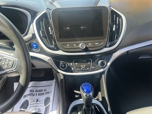 Used 2018 Chevrolet Volt LT image 24